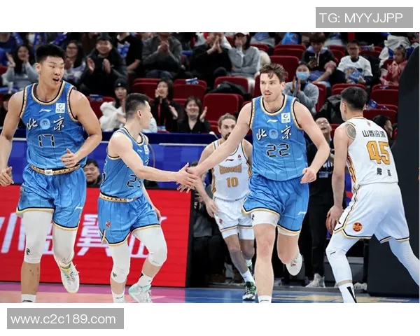 川篮对决广东男篮争夺CBA季后赛席位的关键战役即将上演