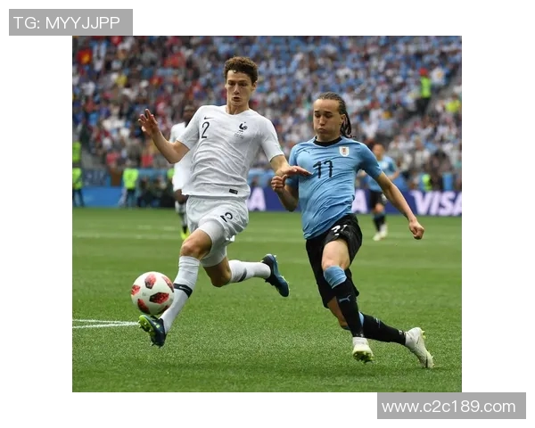 乌拉圭与法国的激烈对决揭示足球战术与团队合作的重要性