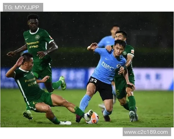 夏季联赛精彩对决湖人队与骑士队的巅峰较量回顾与分析 夏季联赛精彩对决湖人队与骑士队的巅峰较量回顾与分析