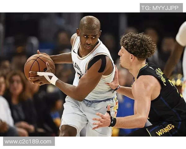 克里斯保罗：篮球场上的指挥官与领导者的传奇之路