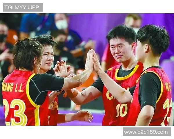 莱比锡红牛与赫根激战正酣双方争夺胜利的精彩瞬间回顾